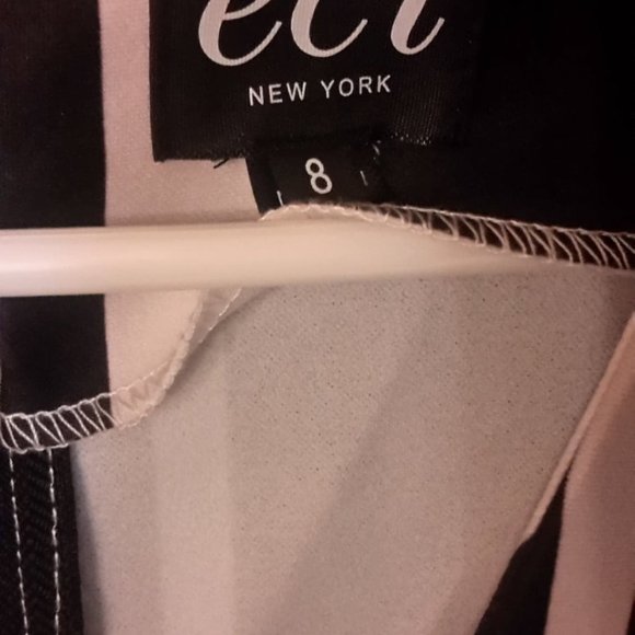 Beautiful Pink Flower Print Dress 8 w/Purse - Picture 5 of 5